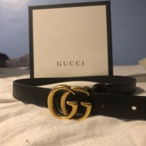 Gucci women’s double G belt